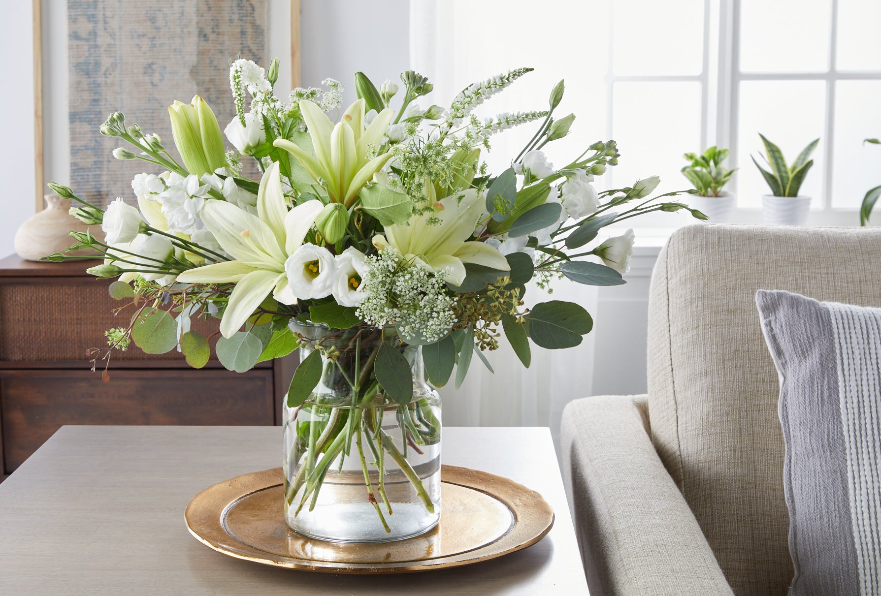 Funeral & Sympathy Flowers For the Home