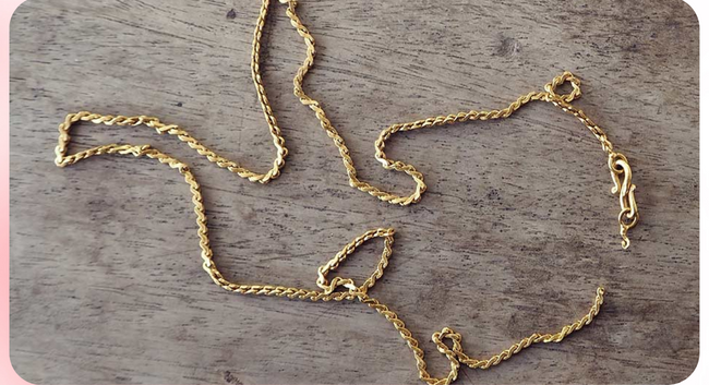 How Much Does It Cost to Fix a Necklace? – Fetchthelove Inc.