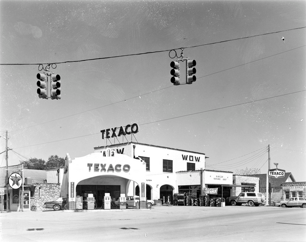 Old Texaco Station - Bandera, Texas