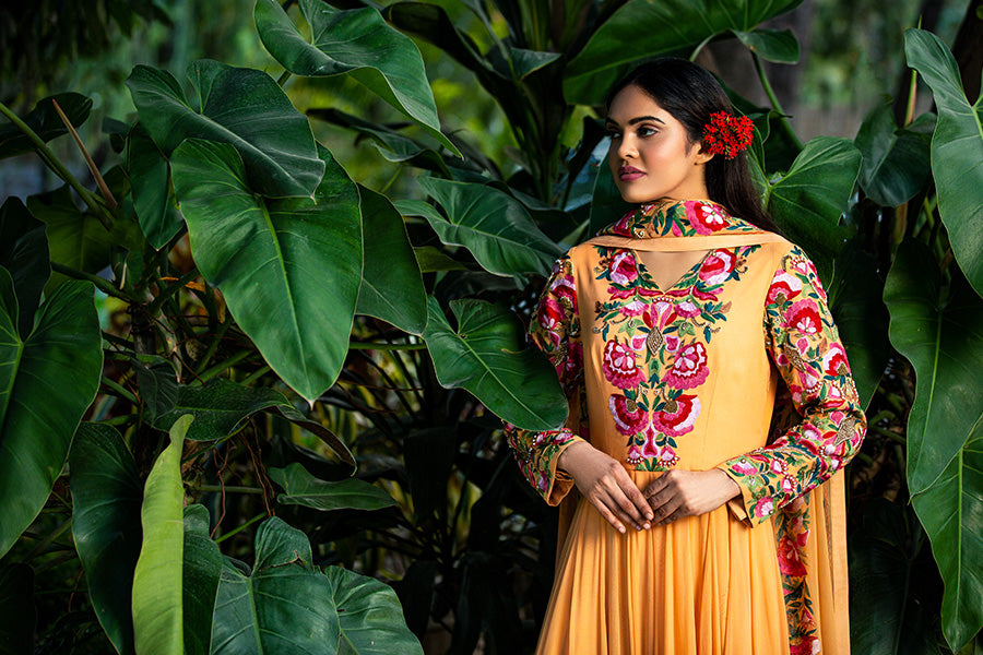 Buy Pure Silk Kashmiri Suit Tilla Embroidery Online at Best Price On Kashmir  Thread | Designer Silk Salwar Suit for Ladies – KashmKari