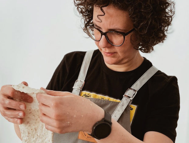Sarah Asseel making bread for her micorbakery Freja