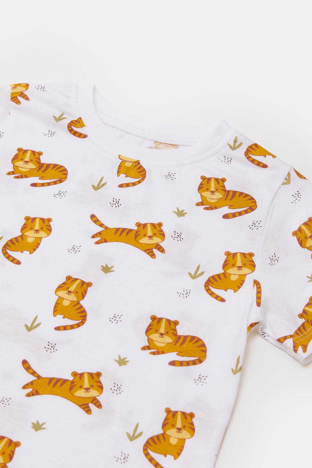 

Infant Boys Blue Tiger Print Pyjama Set (2 Piece)