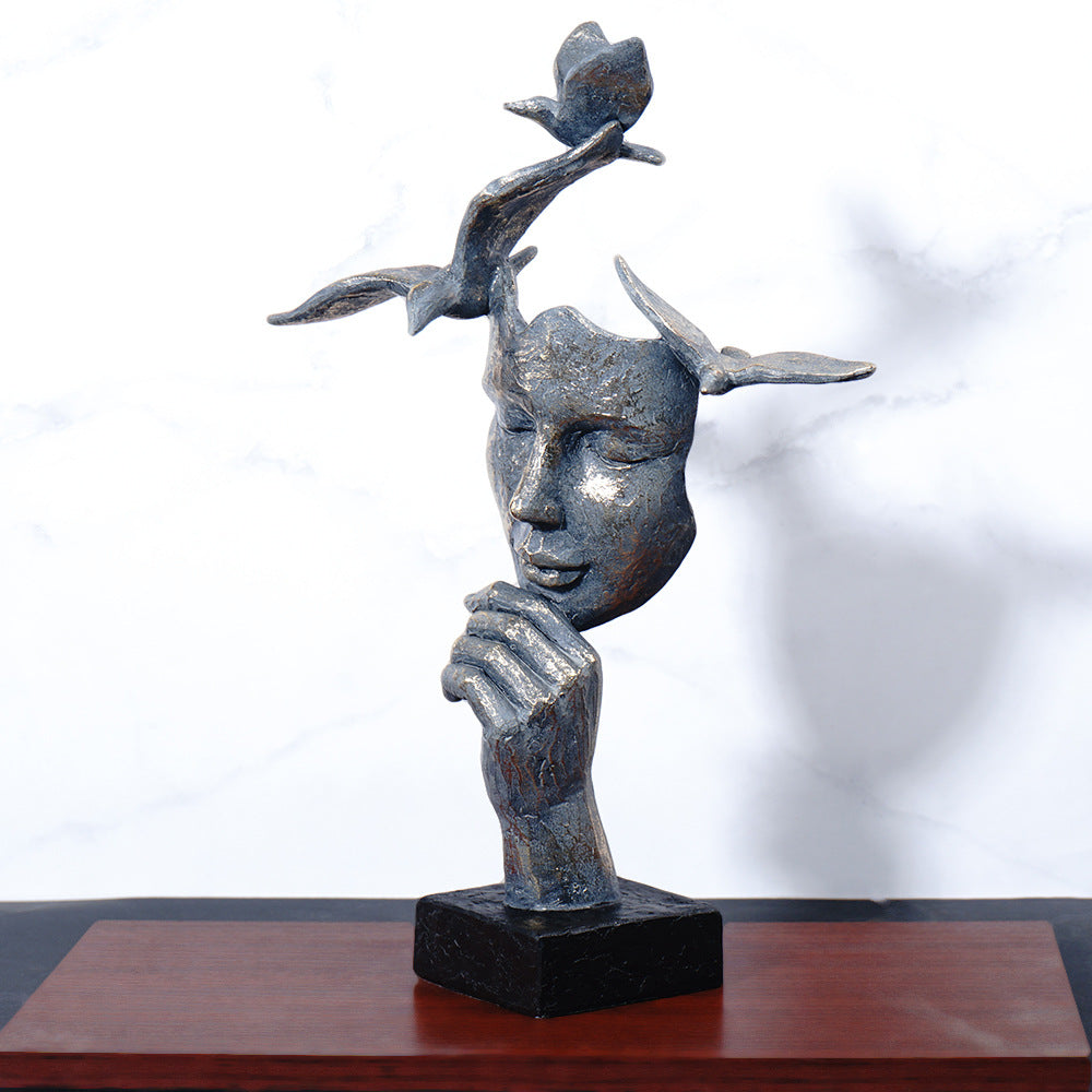Bird Head Sculpture2