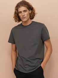 long hair men wearing grey cotton t shirt 