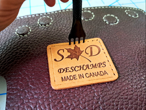 Leather putter headcover stitch hole punching