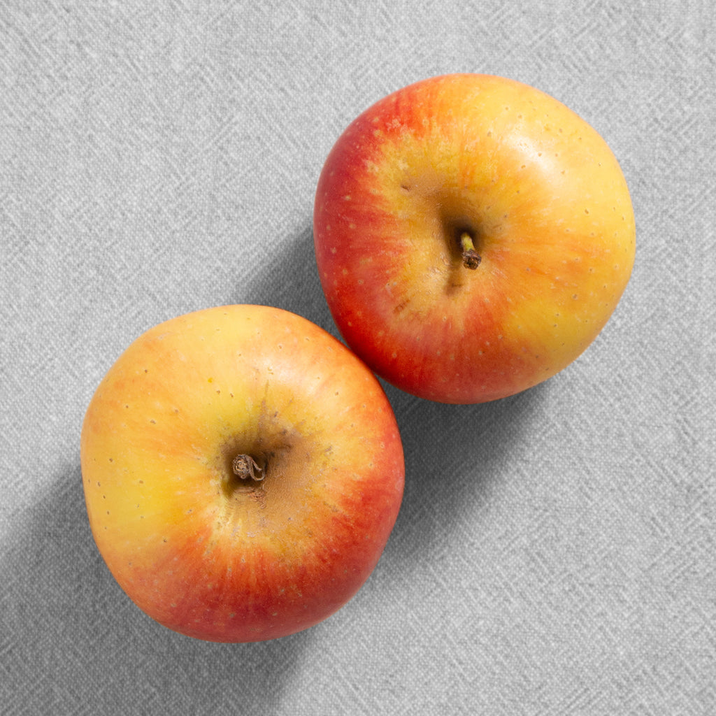 Juneau Fresh PREORDER Organic Honeycrisp Apple - Each