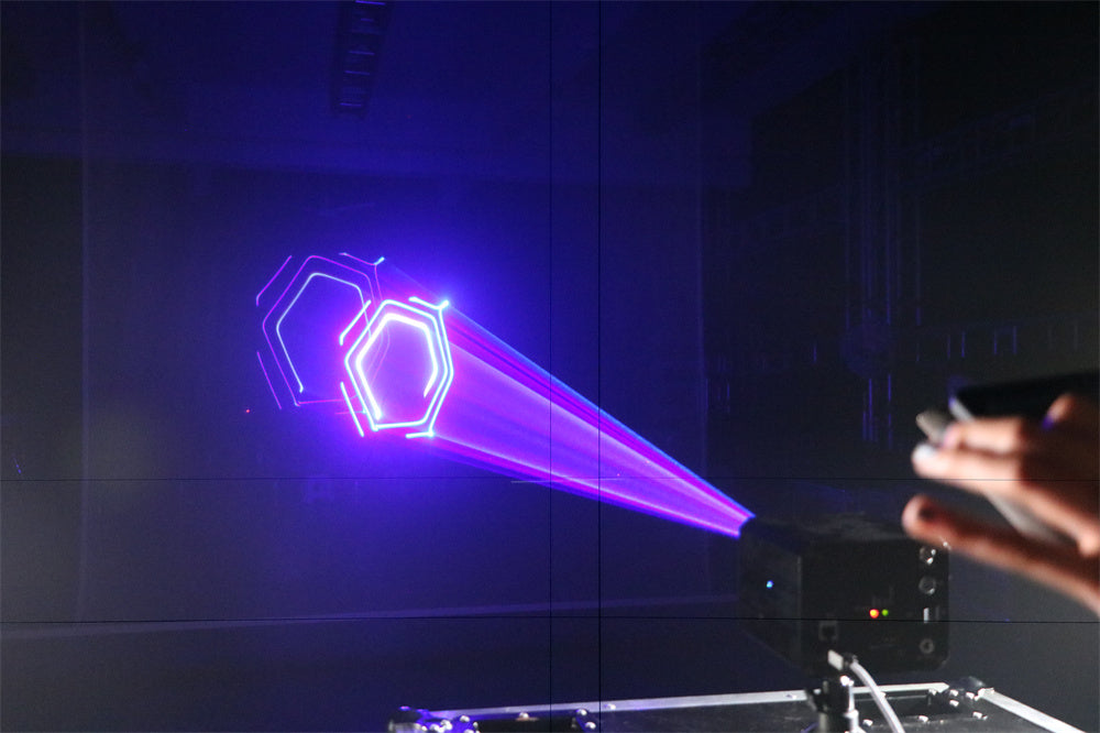 newfeel-laser_cube-effect-img-1_2