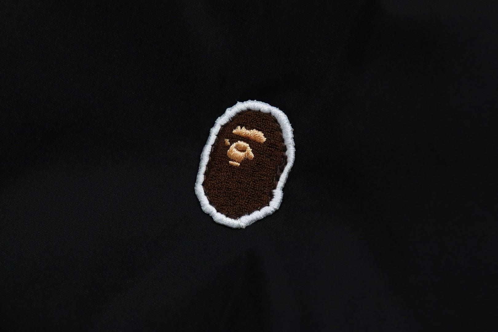 BIG APE HEAD CUSHION – uk.bape.com