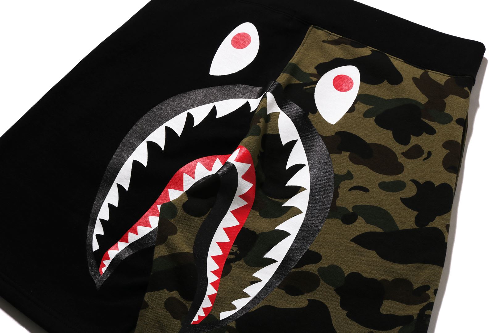 L】bape master mind 1stCAMO Side Shark caravaninglarbos.com