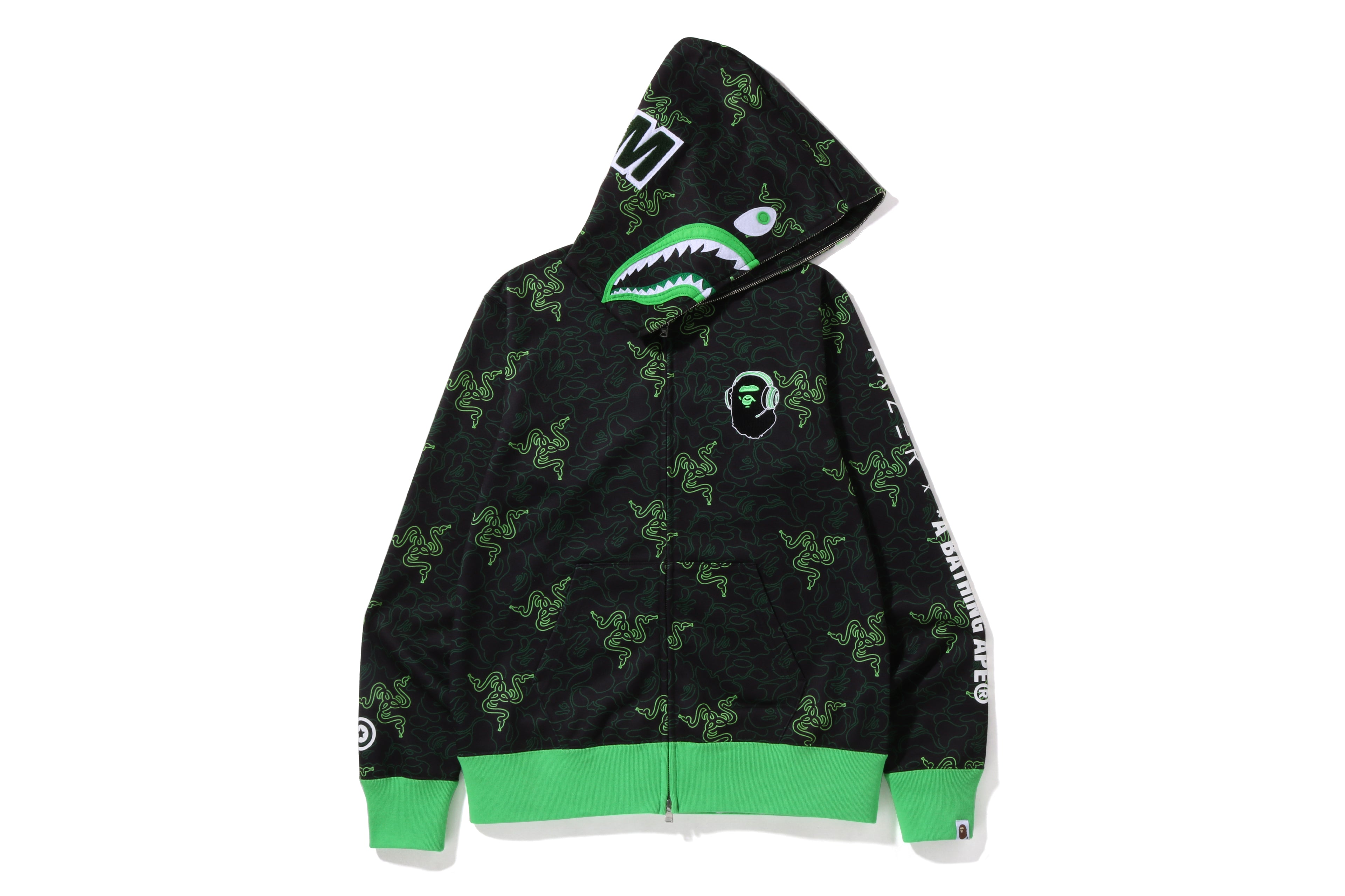 BAPE® X RAZER NEON CAMO BASKETBALL SWEAT SHORTS – uk.bape.com