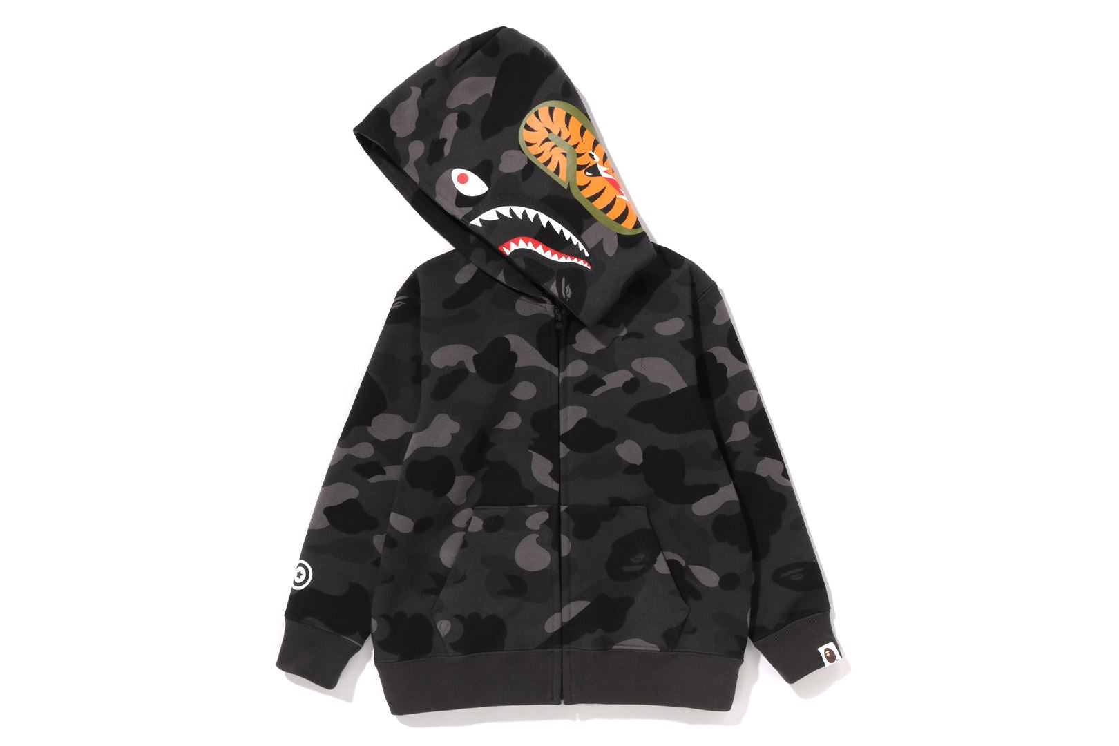 MIX CAMO CRAZY SHARK ZIP HOODIE uk.bape