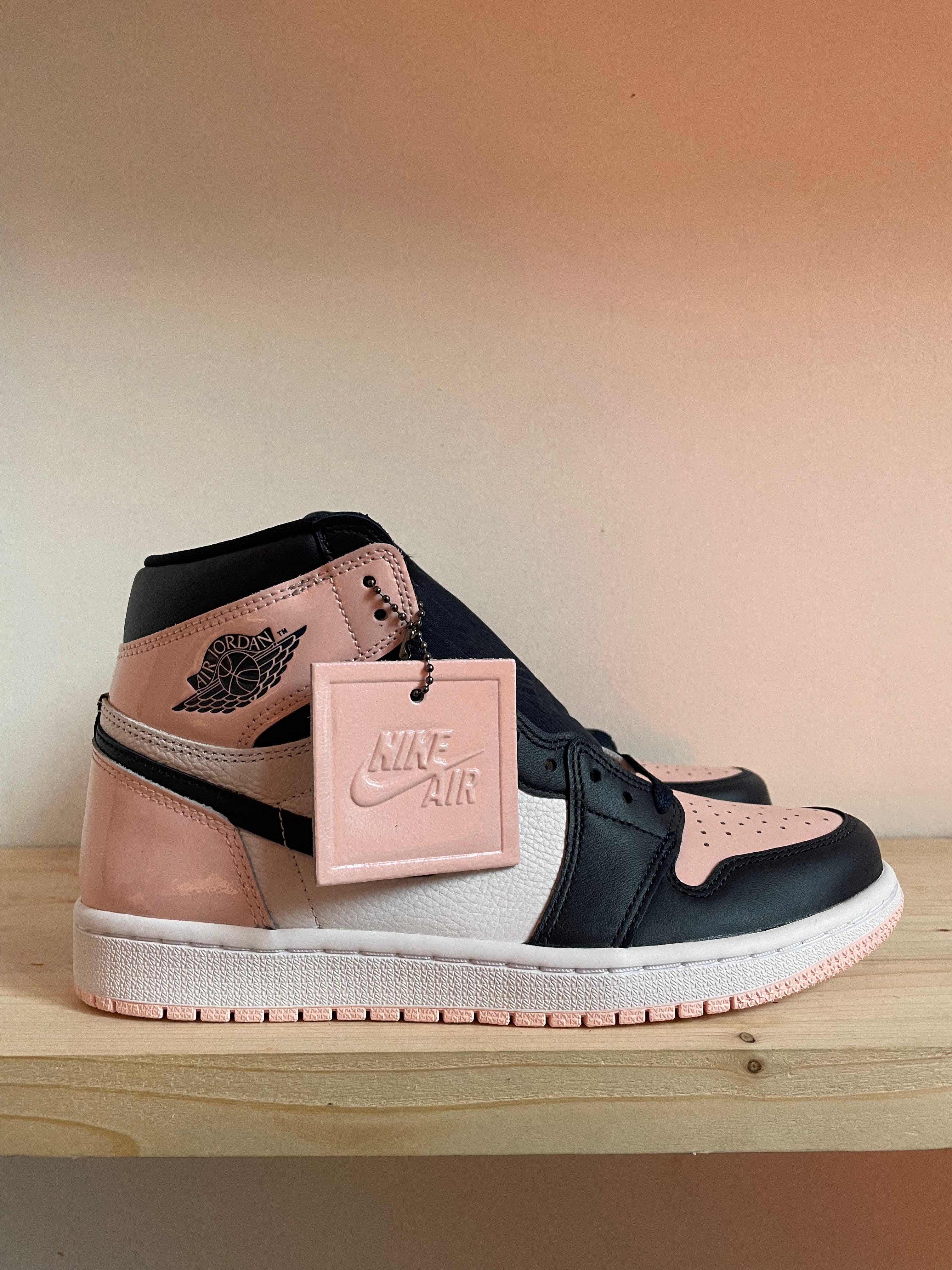 Jordan 1 Retro High OG Atmosphere – Antwerp snkr