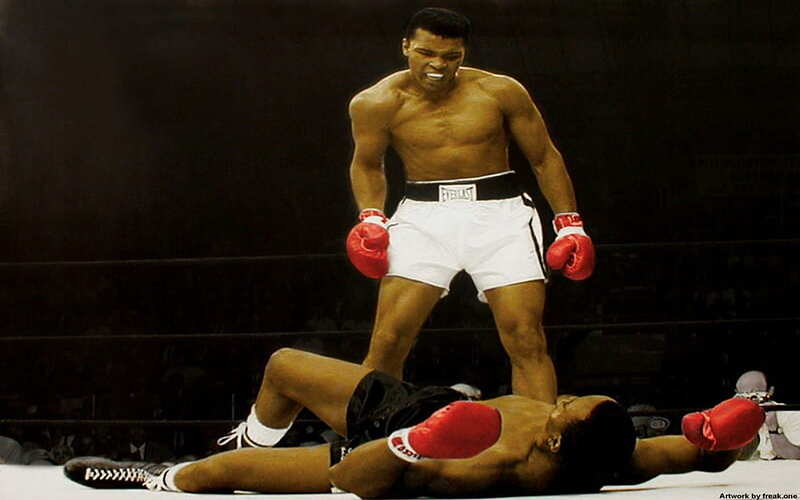 Muhammad Ali knockinf down frazier