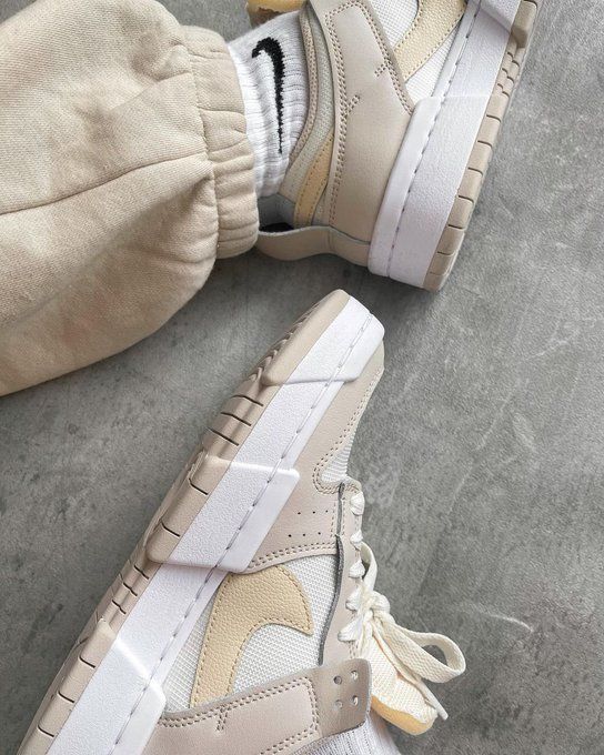 nike dunk disrupt desert sand & pearl beige x