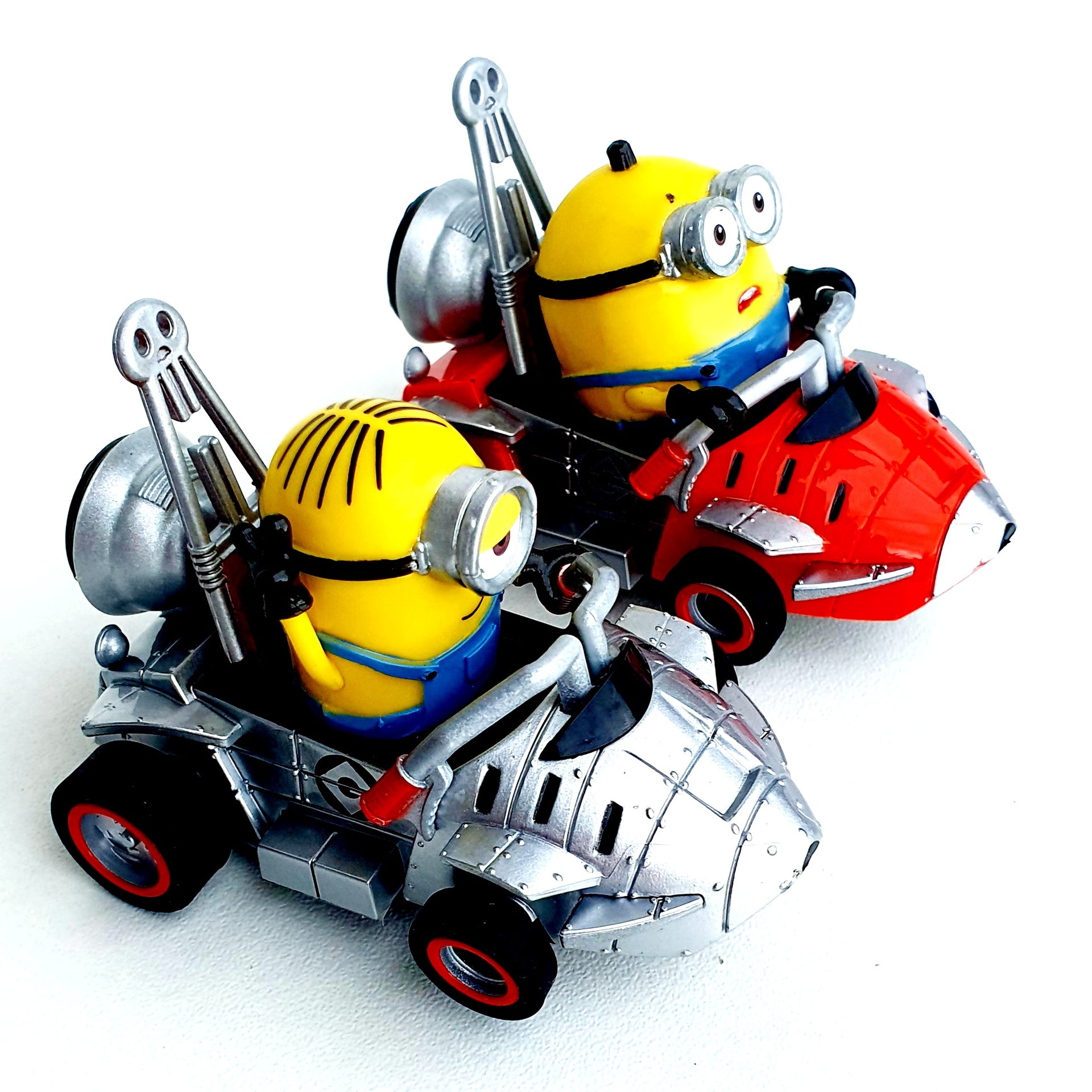 Carrera GO!!! / GO!!! Plus - Auto Set Minions Otto & Stuart