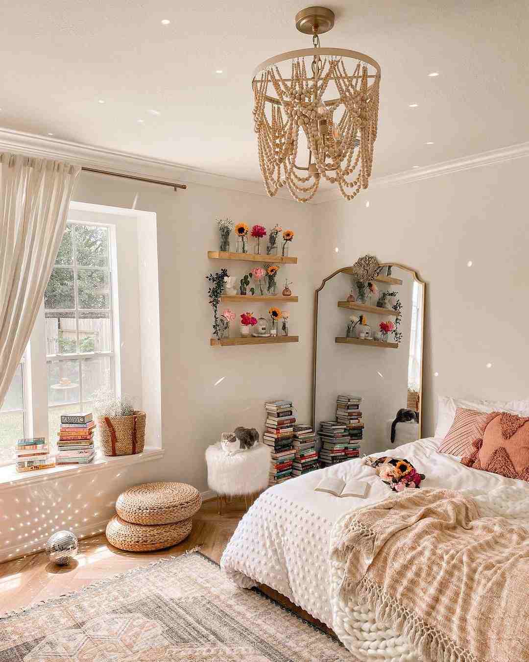 mirrored bedroom ideas