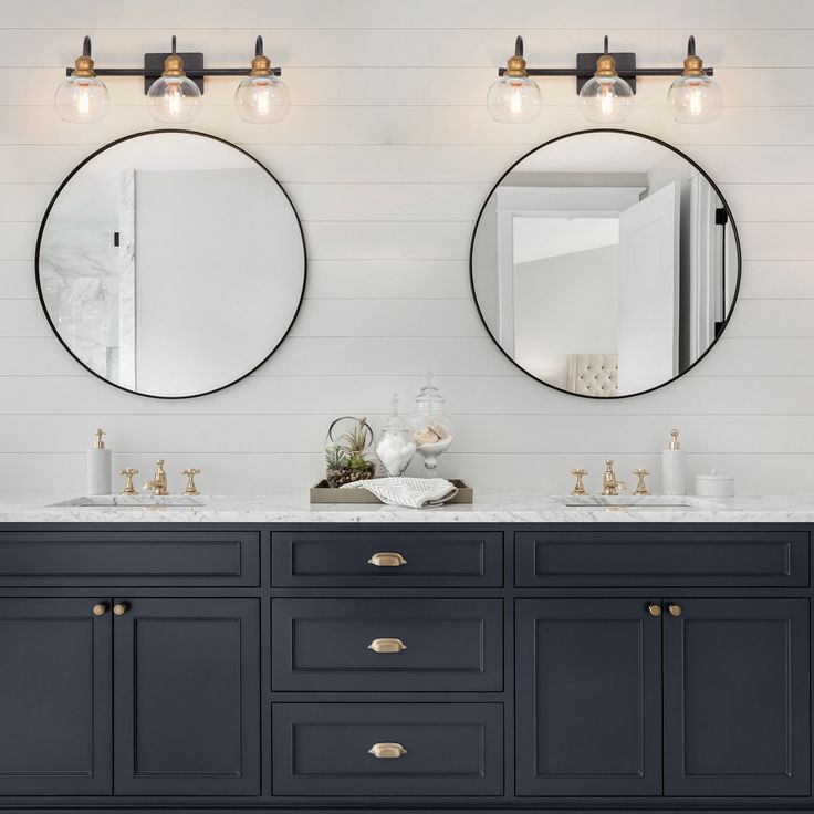 7 Ideas for Better Lighting in a Small Bathroom