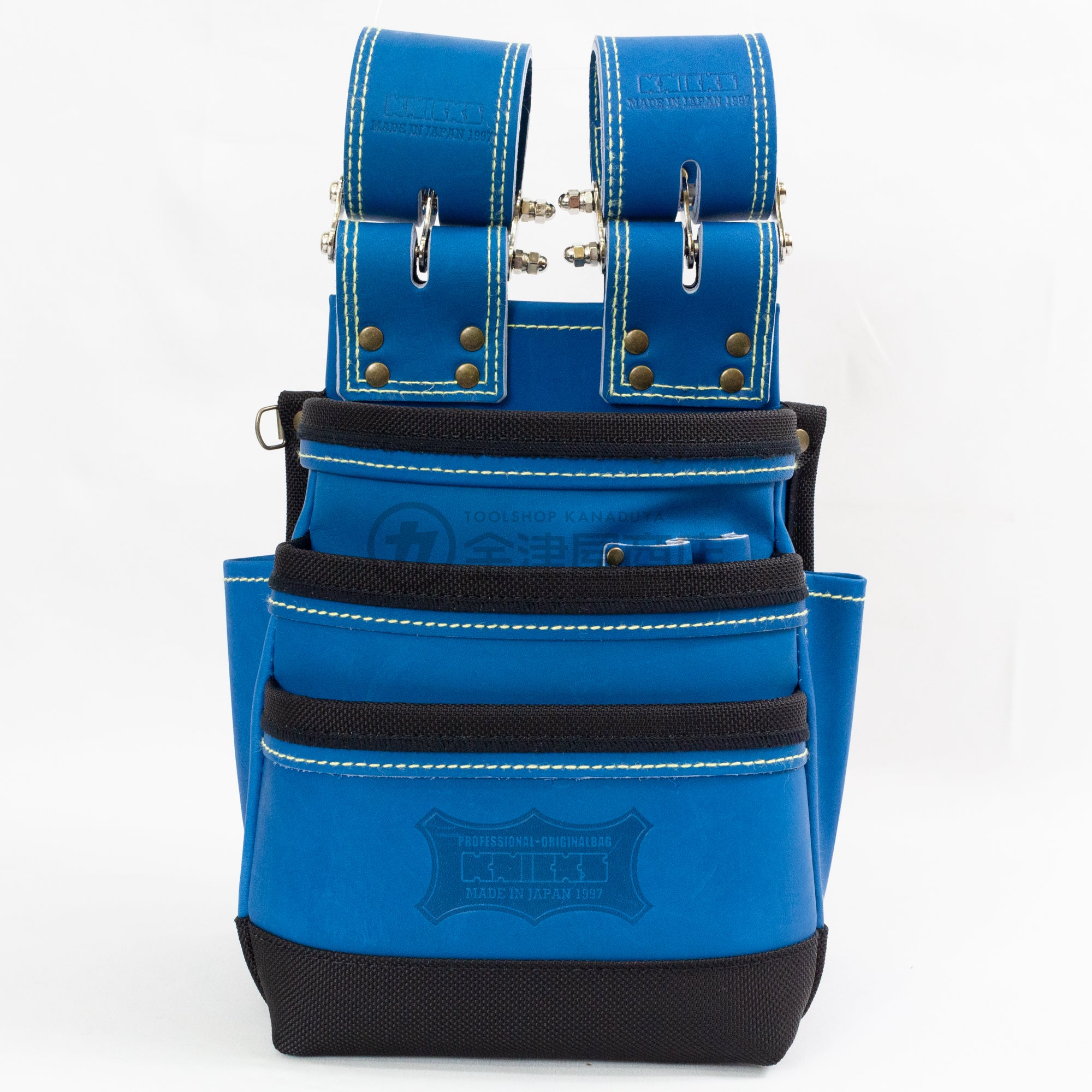 KNICKS ADV-301DDX ADVAN glass leather 3-tier waist bag, reinforced bot