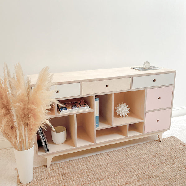 Kirsty Console