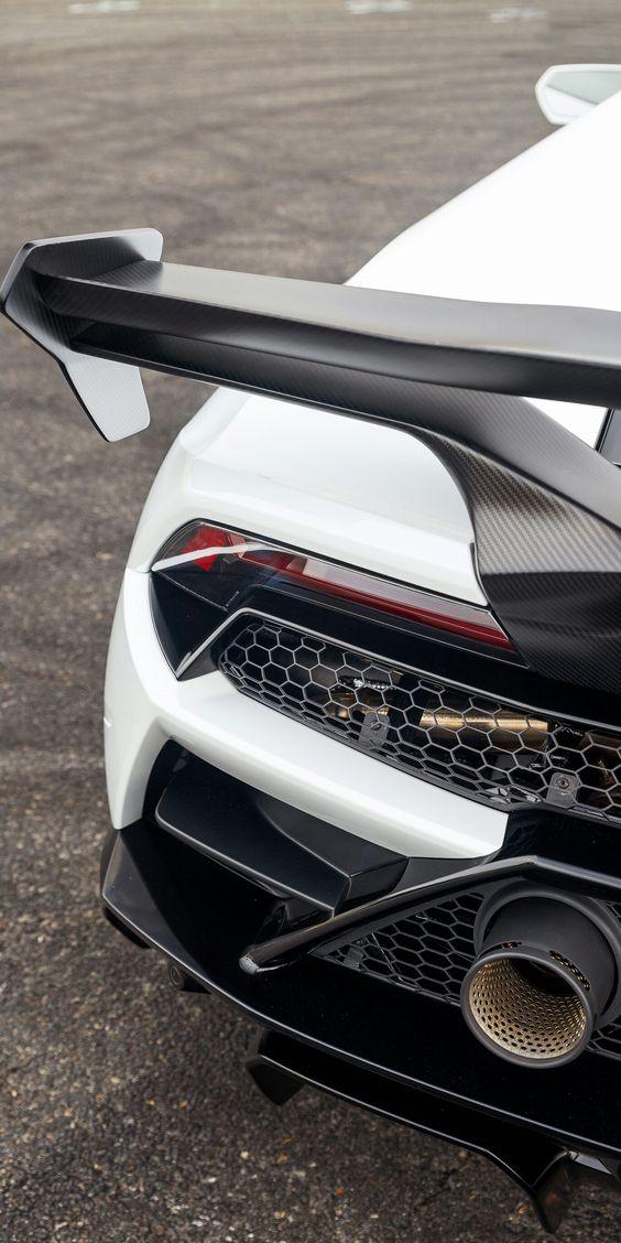 Lamborghini Huracan Artisan Carbon Fiber Wing | Eurobahndynamics
