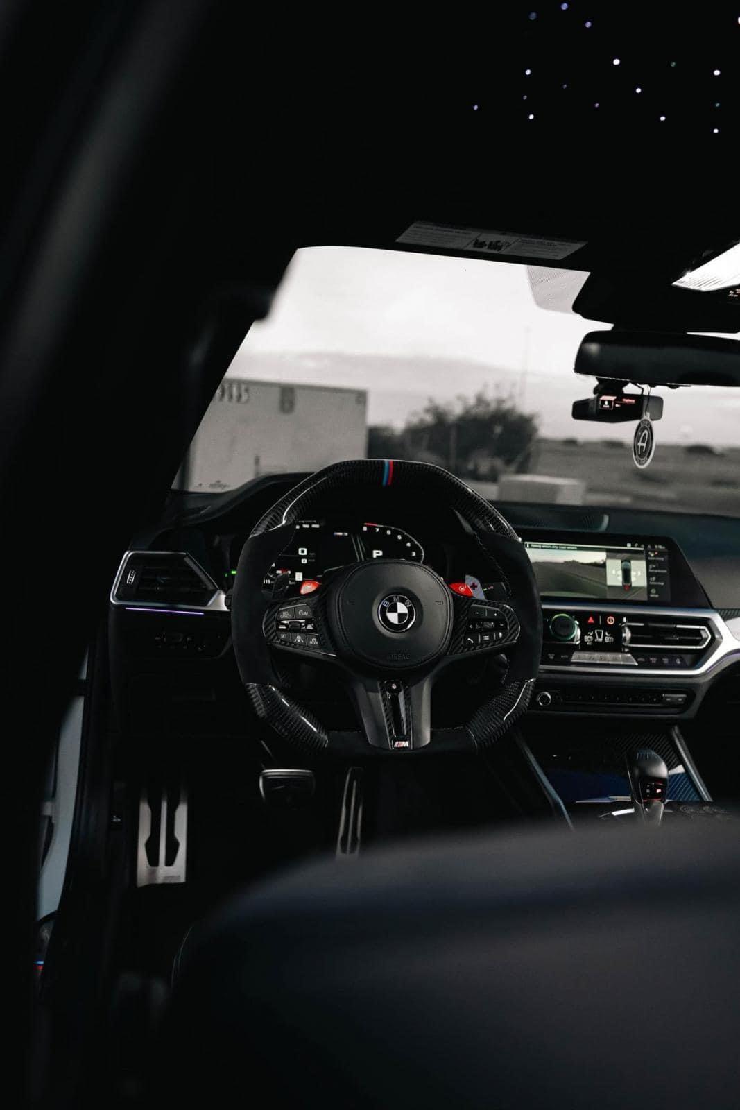 Premium Photo | Steering wheel of a vintage car