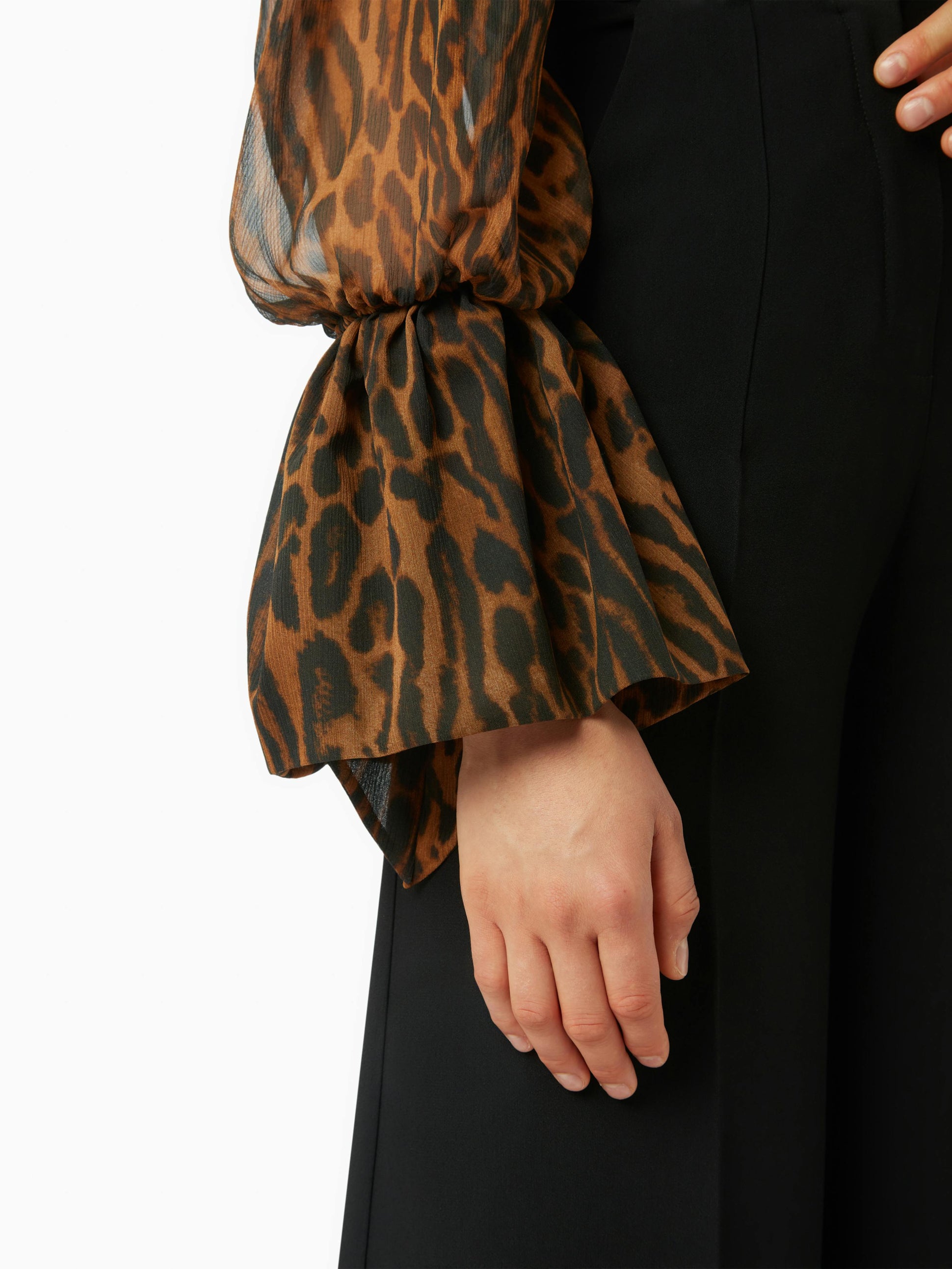 Leopard print bussy-bow shirt - Nina Ricci