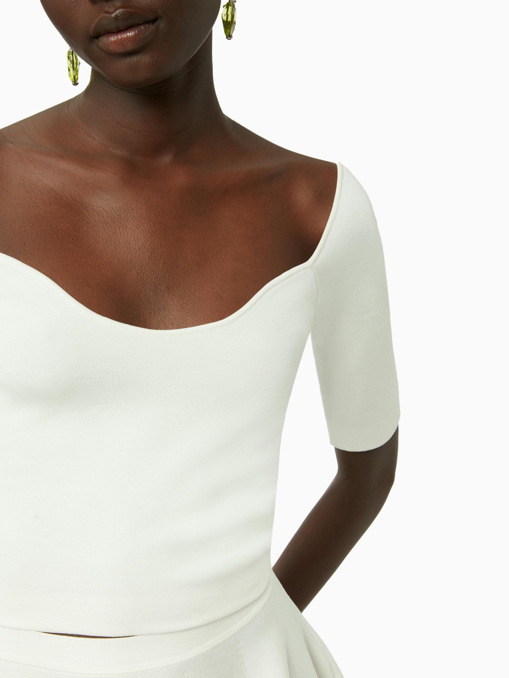 Heart neckline cropped top in off white - Nina Ricci