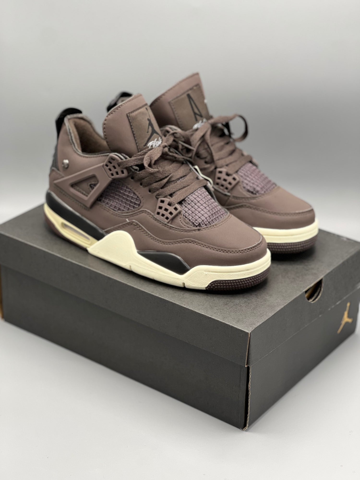 Air Jordan 4 Retro A Ma Maniére Violet Ore – FEIDCLOTHES