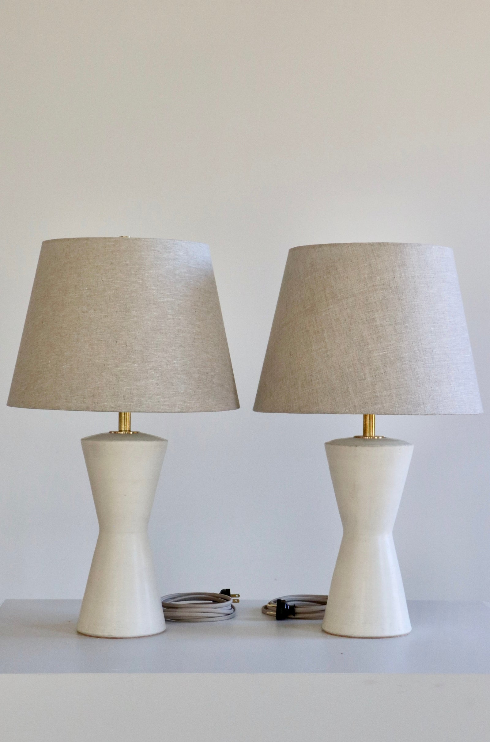 Albia 22"Lamp pair in Stone with Oatmeal Linen Shade