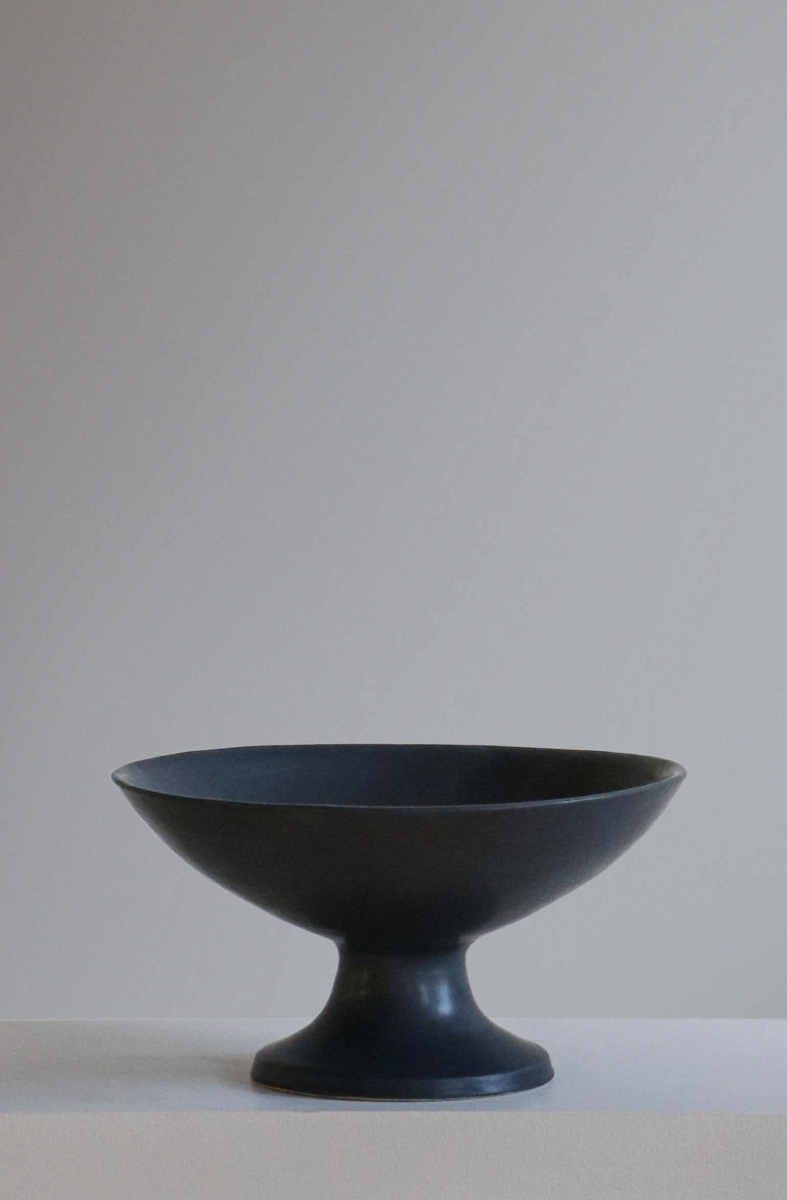 Ella Footed Bowl 12.5" in Anthracite 