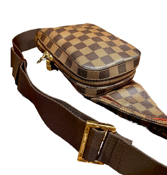 Louis Vuitton LV Belt taigarama fuchsia Fuschia Leather ref.272048