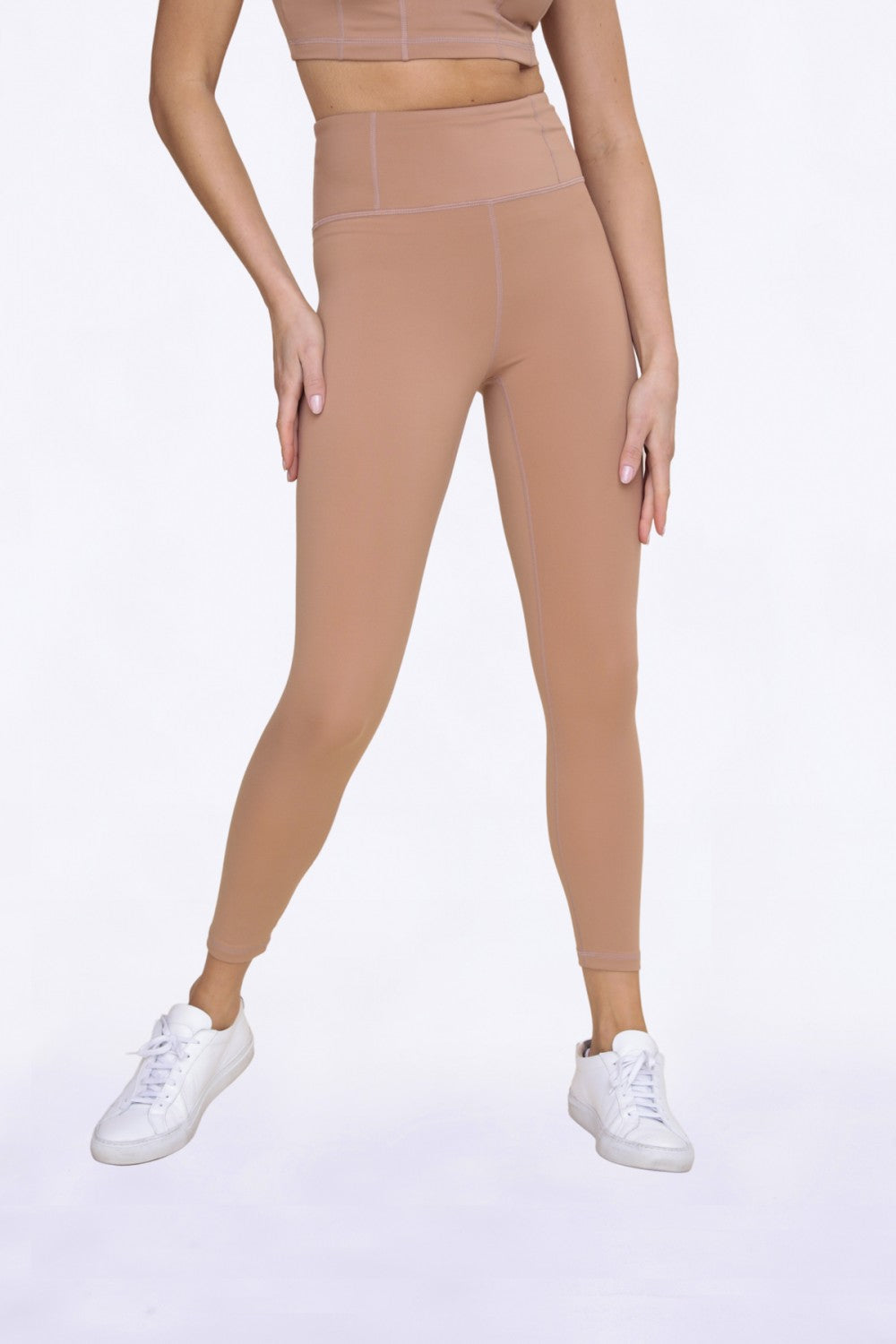 Essential Highwaist Legging