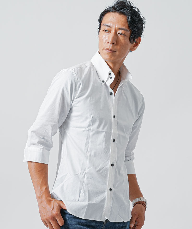 40代・50代の男性におすすめ3点メンズコーデセット　黒7分袖テーラードジャケット×白半袖Tシャツ×ベージュスリムチノパンツ