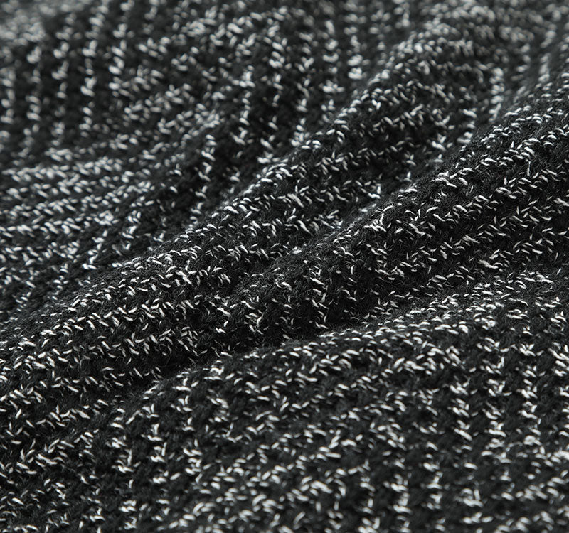 ヘリンボーン編みテーラードジャケットのモデル着用画像