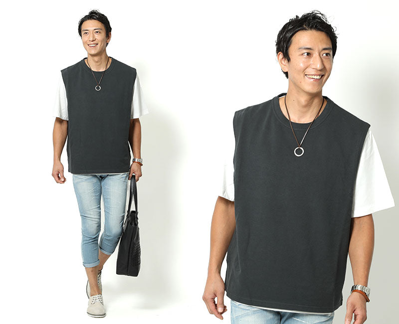 「セール品」リラックスシルエット半袖Tシャツ×シンプルベスト　２点セットのコーディネート画像