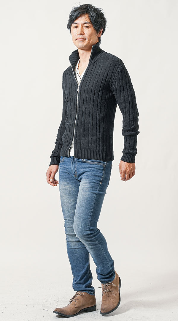 40代・50代の男性におすすめ3点メンズコーデセット　黒ニットアウター×白長袖Tシャツ×ネイビースリムデニムパンツ