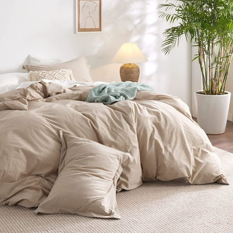 Beige bedding set