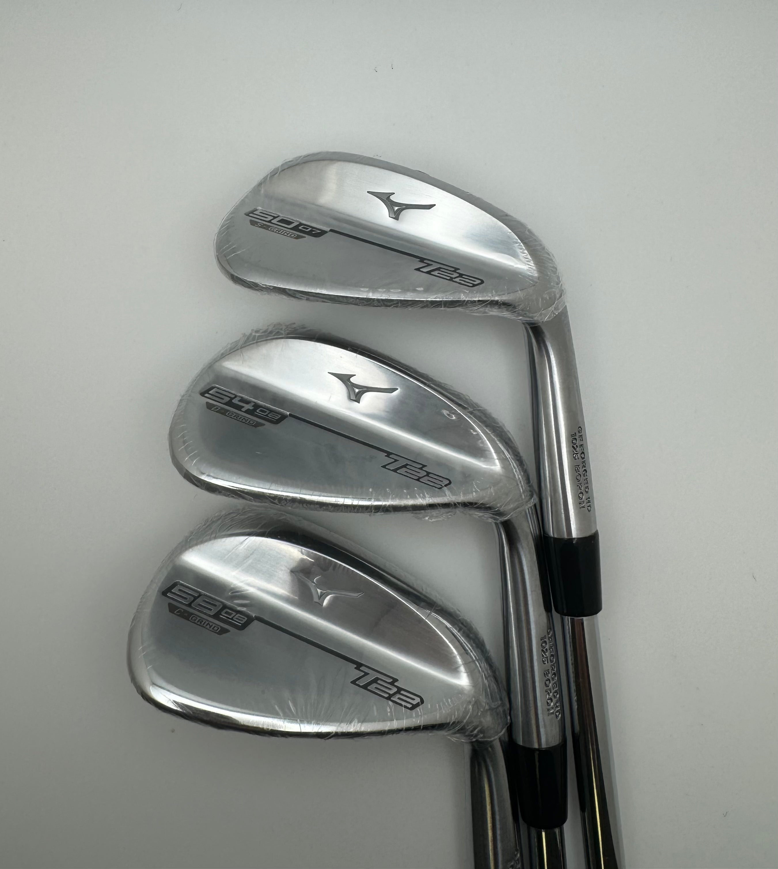 Brand New! Raw Finish MIzuno T22 Wedge Set 50°-54°-58°
