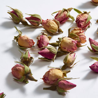 Rose-Buds-Loose-Leaf-Herbal-Infusion-_1.jpg__PID:4e63c787-2c53-434b-80be-1dd39637736a
