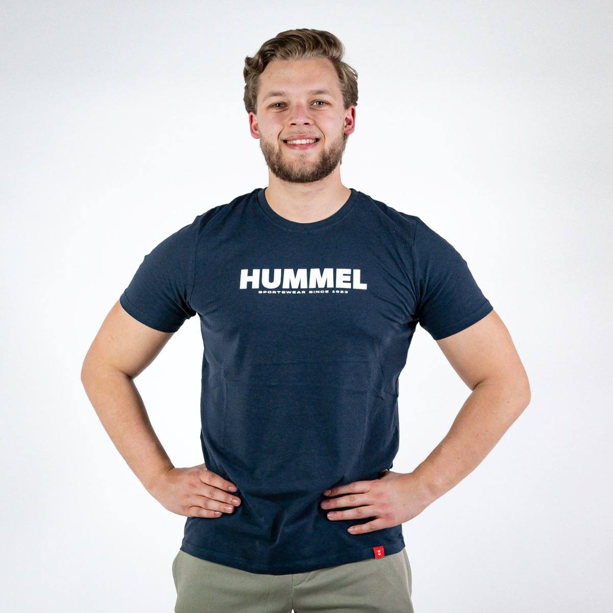 Brug Hummel LEGACY T-shirt  -  Blue Nights til en forbedret oplevelse