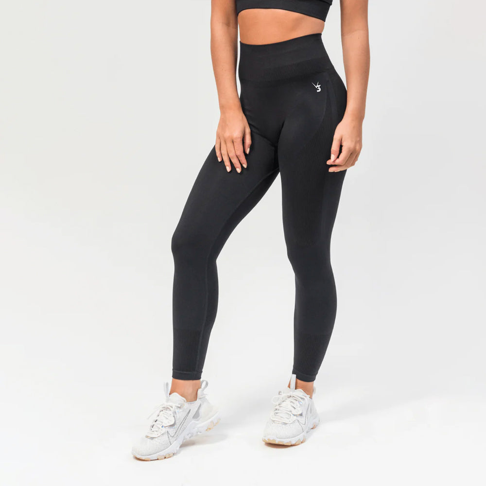 Brug V3 Apparel Excel Seamless Scrunch Leggings - Black til en forbedret oplevelse