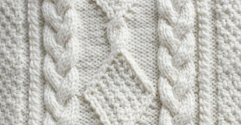 traditional-Irish-Aran-fisherman-style-sweater