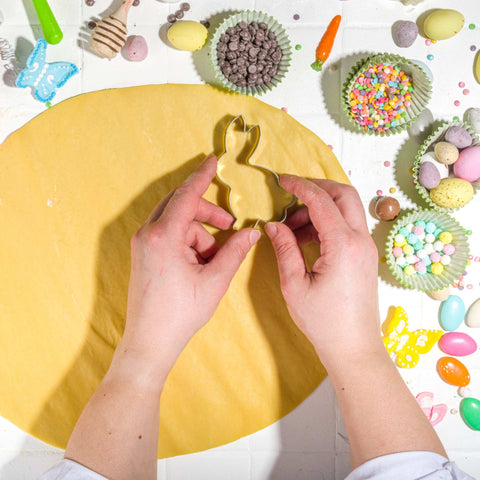 50 fun kid activities this Easter - Easter baking cookies and cake