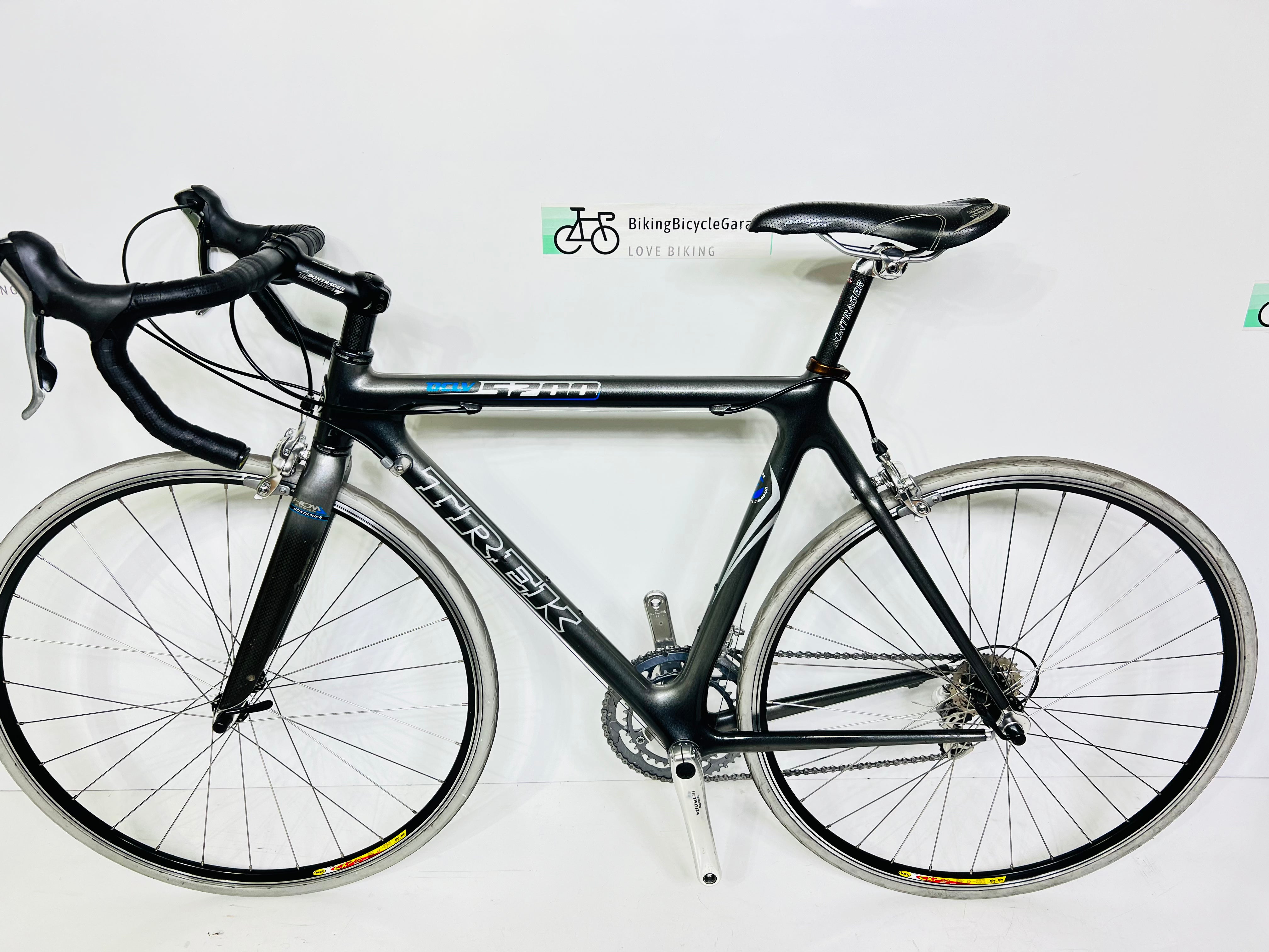 Trek 5200 Carbon Fiber Road Bike- 54 cm – BikingBicycleGarage