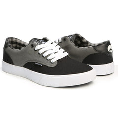 mens skate shoes clearance