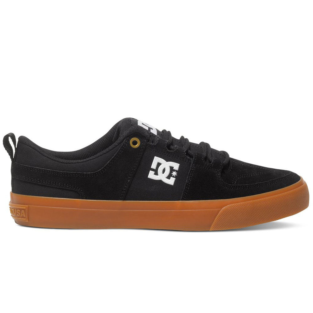 dc low top shoes