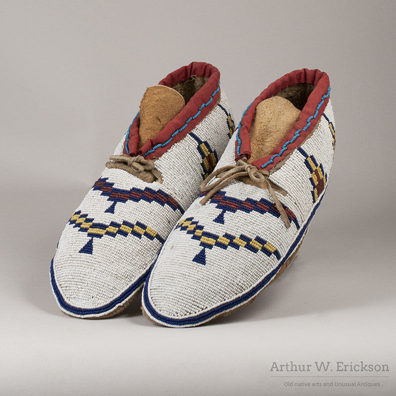 blackfoot indian moccasins