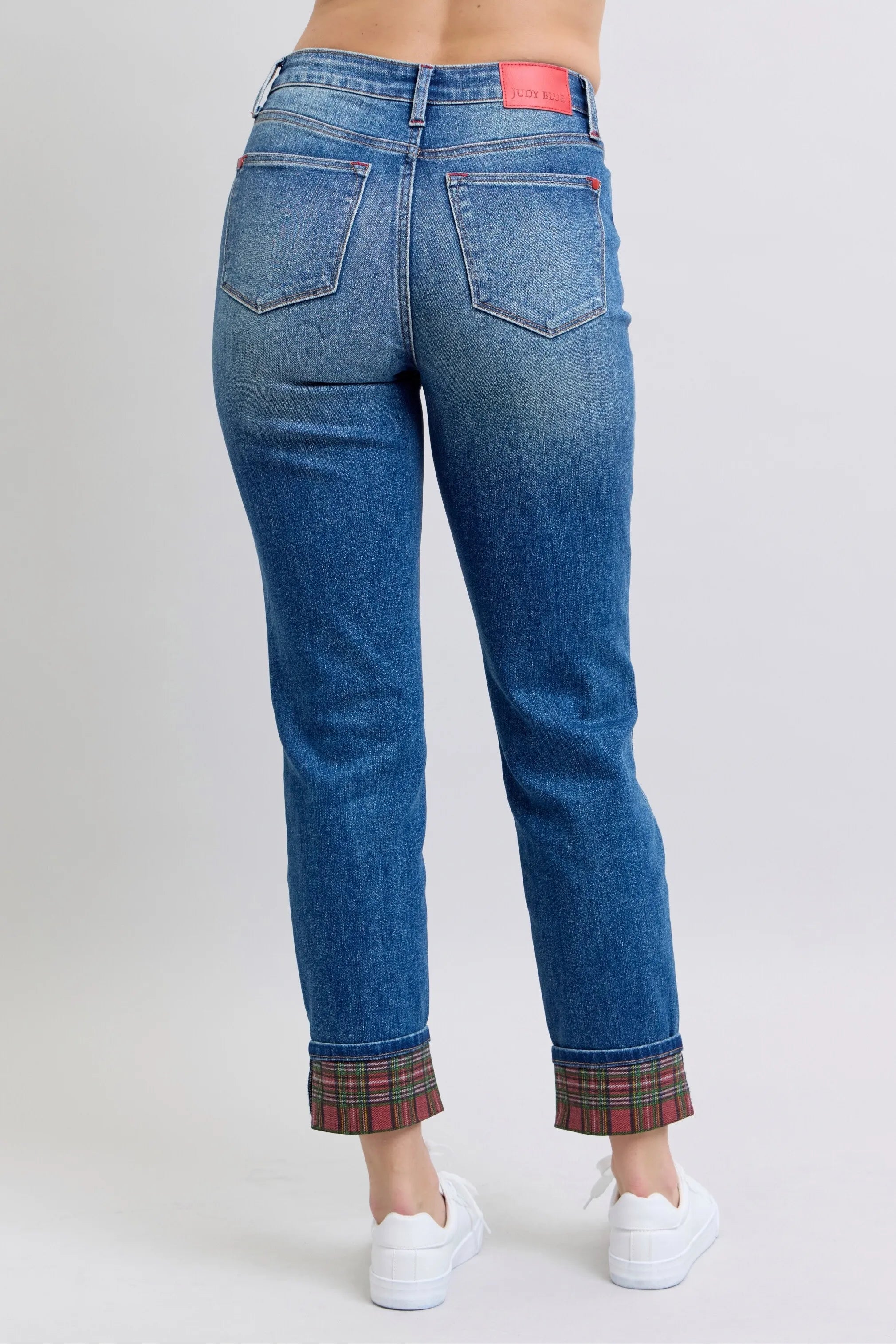 https://cdn.shopify.com/s/files/1/0605/3992/8747/files/0864e59471b448d5a7f63da1087639cd-Max-Origin.webp?v=1749530240