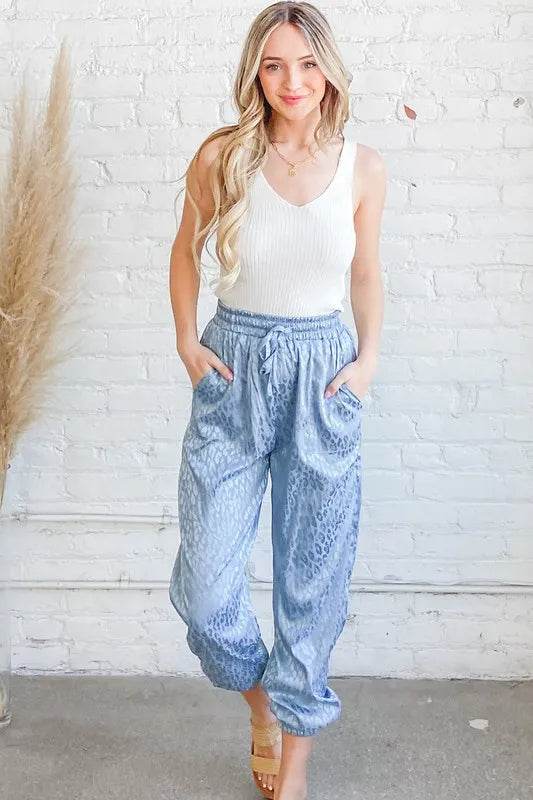 https://cdn.shopify.com/s/files/1/0605/3992/8747/files/18e4b58225a944509fe12d24dbfbd3c2-Max-Origin.webp?v=1744721212