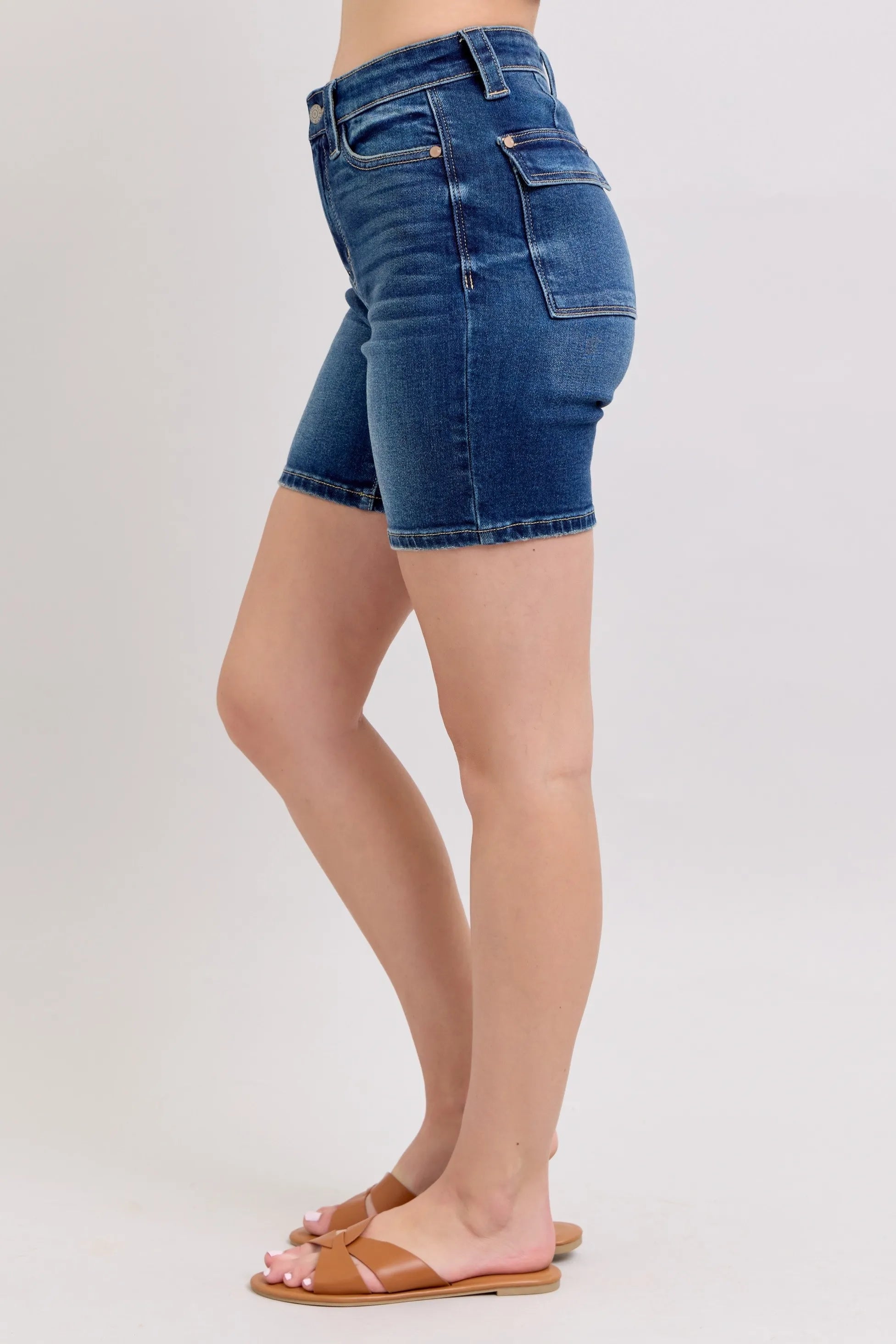 https://cdn.shopify.com/s/files/1/0605/3992/8747/files/25f352f3cd3f43f9b2bc17881c86ac90-Max-Origin.webp?v=1749211832